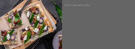 Rezeptbild für "Bärlauch-Blätterteig-Flammkuchen"