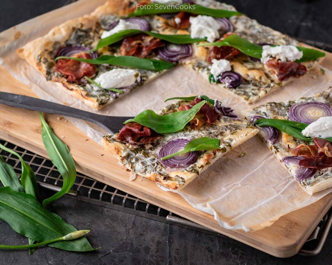 Flexitarisches Rezept: Bärlauch-Blätterteig-Flammkuchen 2