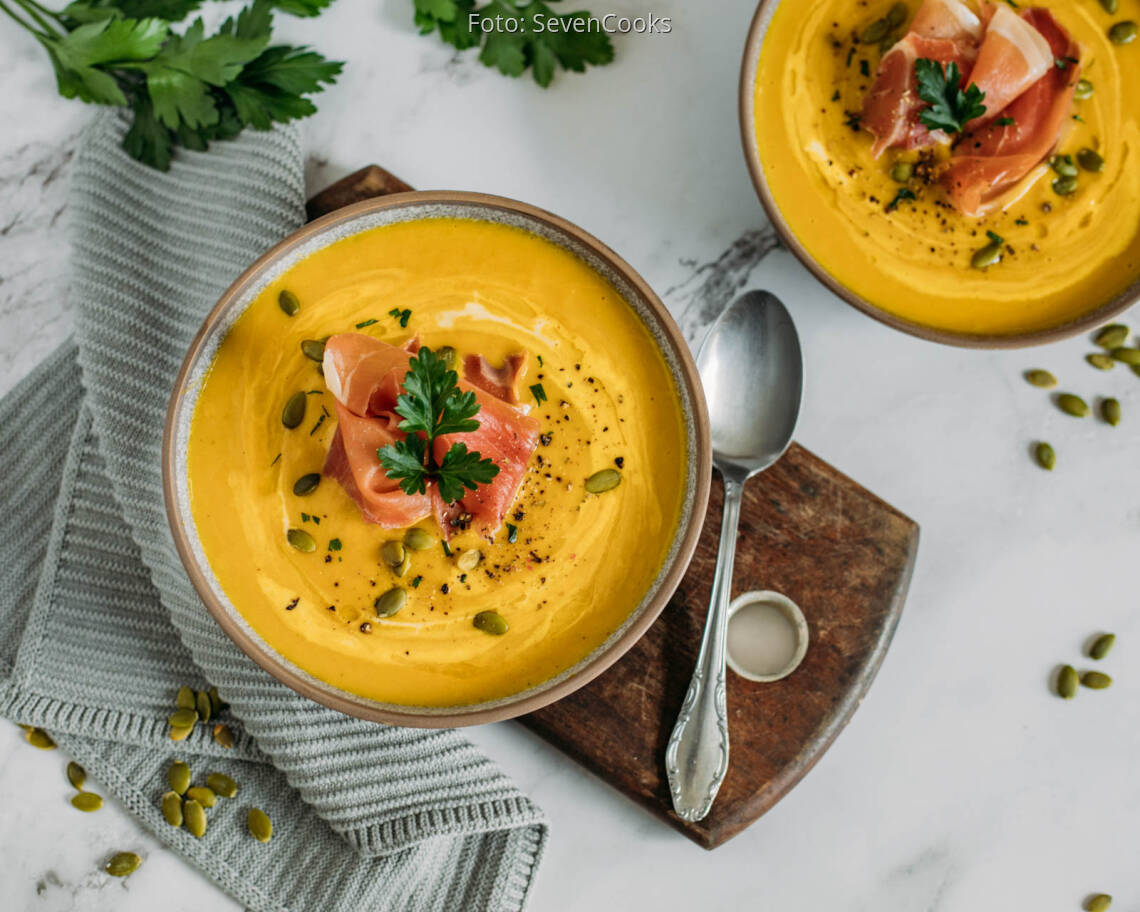 Flexitarisches Rezept: Butternusskürbis Suppe mit Prosciutto 1