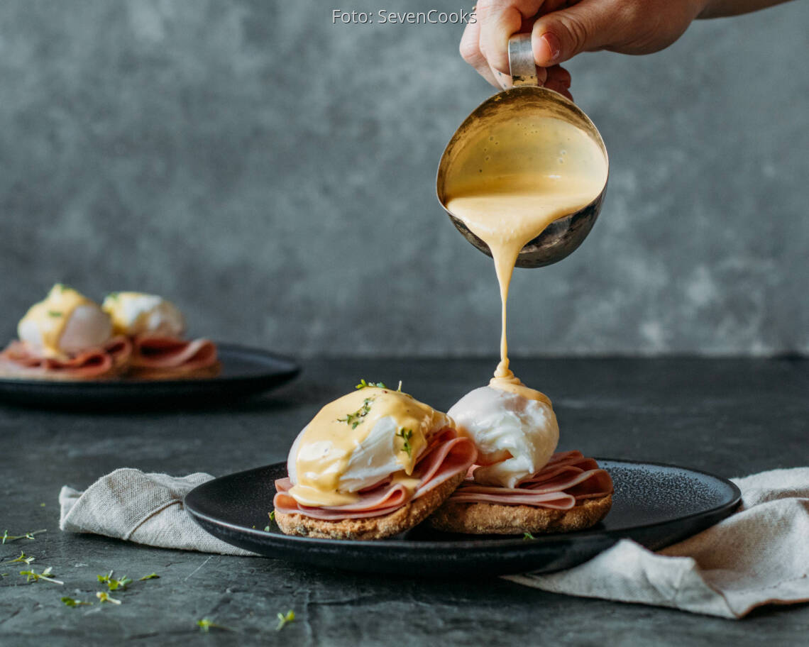 Flexitarisches Rezept: Eggs Benedict mit Schinken 2