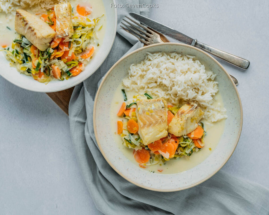 Flexitarisches Rezept: Fischfilet in Cremiger Sauce mit Reis