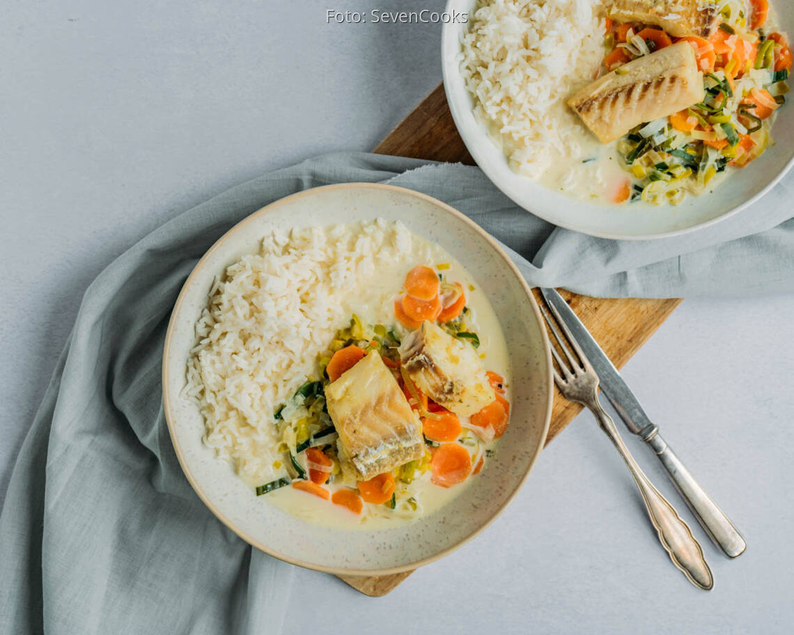 Flexitarisches Rezept: Fischfilet in Cremiger Sauce mit Reis