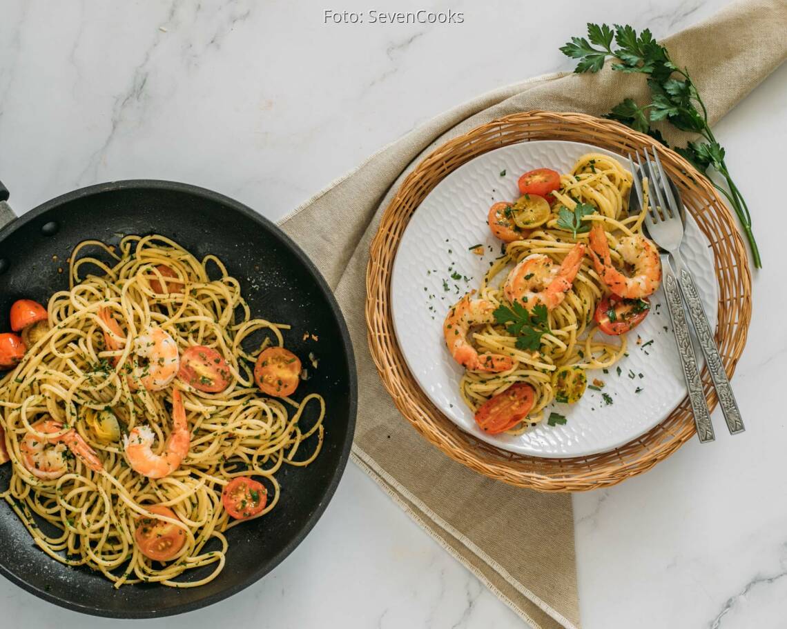 Flexitarisches Rezept: Garnelen mit Knoblauch-Pasta