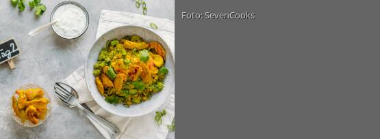 Rezeptbild für "Golden Meal-Prep 2: Couscoussalat mit Hähnchenstreifen"