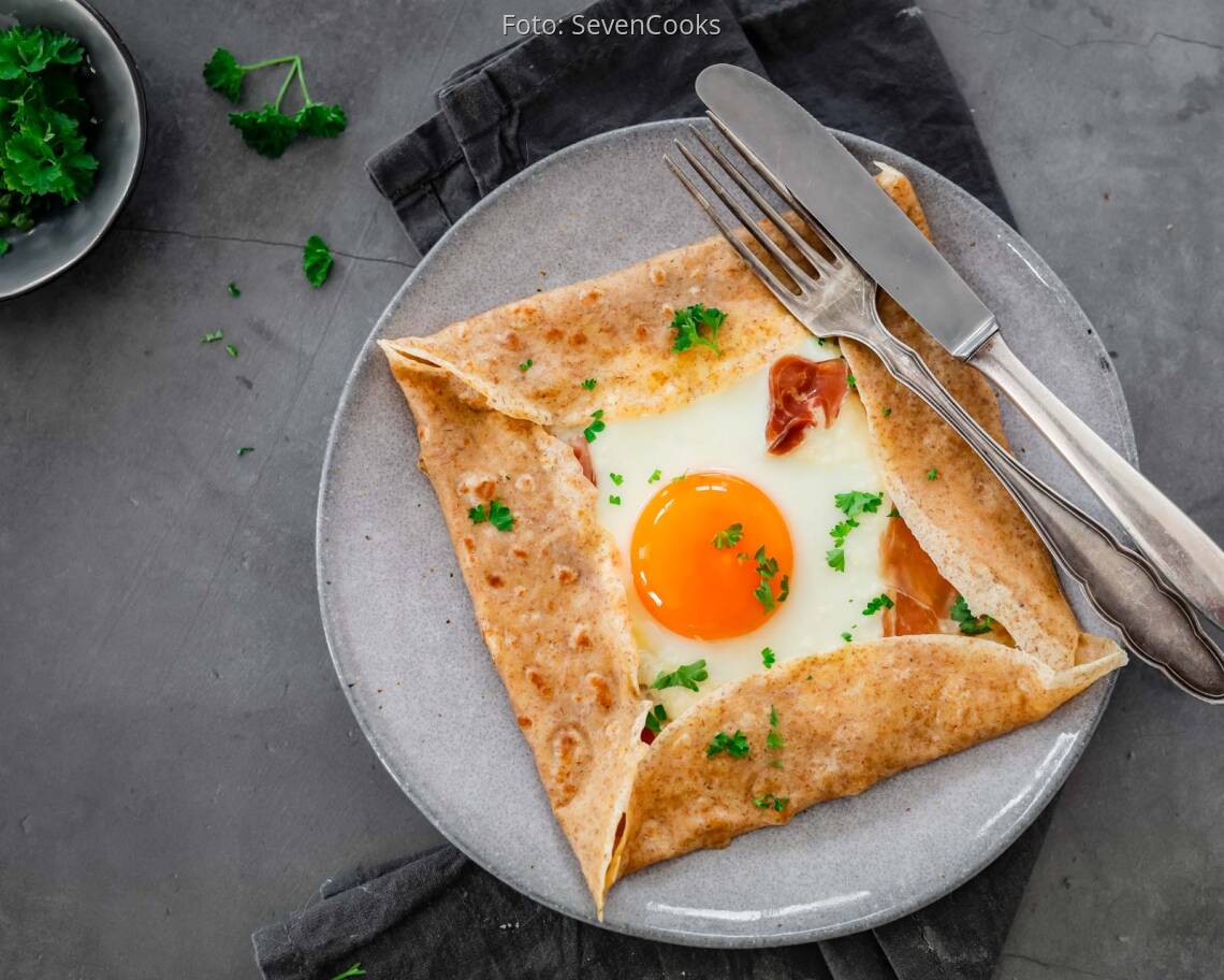 Flexitarisches Rezept: Herzhafte Galette mit Ei und Schinken 2