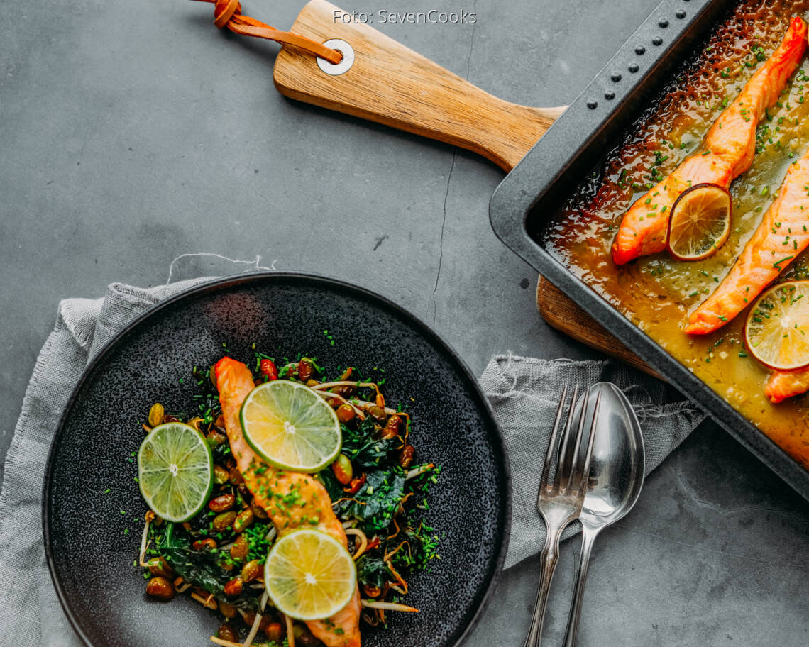 Flexitarisches Rezept: Miso-Limetten-Lachs mit Edamame 3