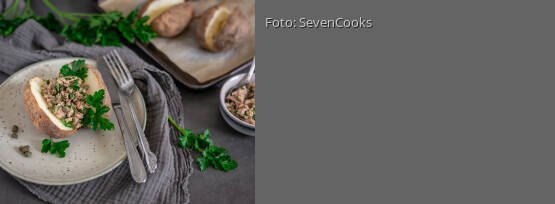 Rezeptbild für "Ofenkartoffel mit Thunfisch und Kapern"