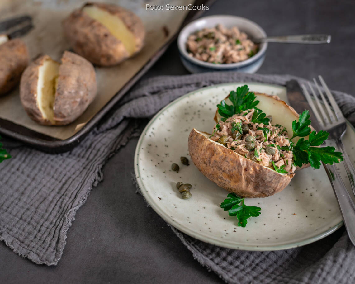 Flexitarisches Rezept: Ofenkartoffel mit Thunfisch und Kapern 3