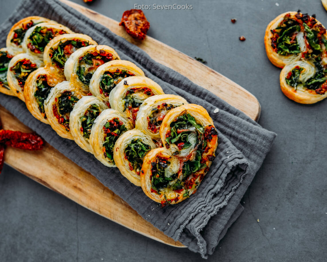 Flexitarisches Rezept: Parmaschinken Blätterteig Rollen 1