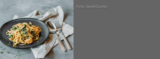 Rezeptbild für "Pasta mit Spinat-Lachs-Sauce"