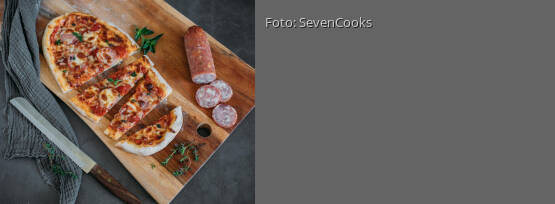 Rezeptbild für "Pinsa mit Salami"