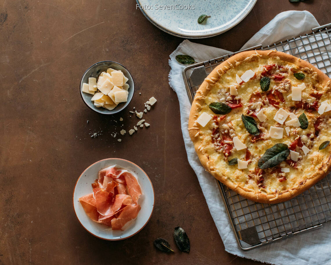Flexitarisches Rezept: Pizza mit Parmaschinken