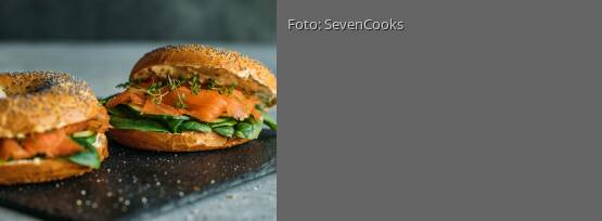 Rezeptbild für "Spinat Lachs Bagel"