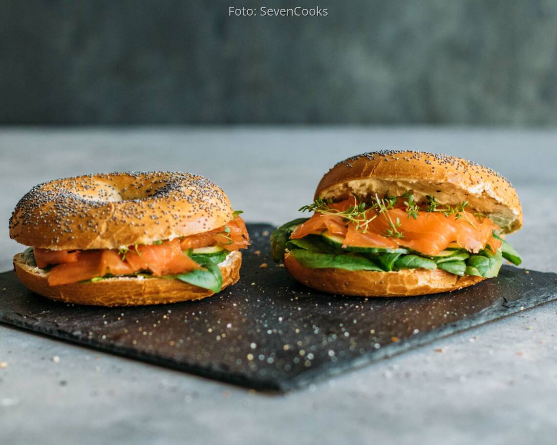 Flexitarisches Rezept: Spinat Lachs Bagel
