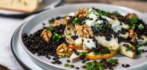 In diesem Artikel findest du 7 Gerichte mit saisonalem Gemüse aus dem Januar, wie Chicoree, Steckrüben, Grünkohl und noch vielem mehr.