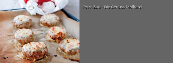 Rezeptbild für "Gefüllte Riesen-Champignons"
