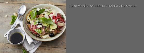 Rezeptbild für "Gemüse-Brotchips-Salat"