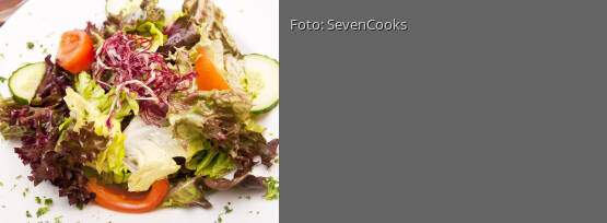 Rezeptbild für "Grüner Salat mit Apfel-Zitronen-Dressing"