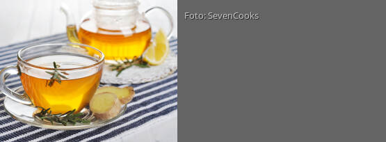 Rezeptbild für "Grüner Tee mit Ingwer und Rosmarin (belebend) – vegan"