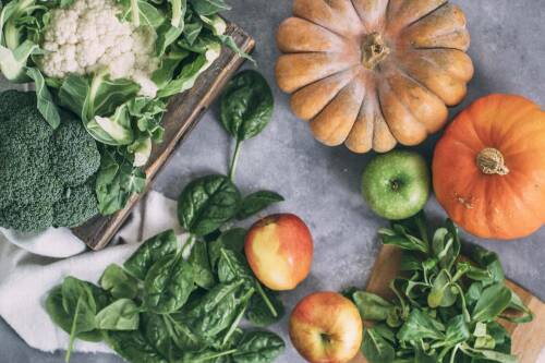Heimisches Superfood Brokkoli, Spinat und Feldsalat