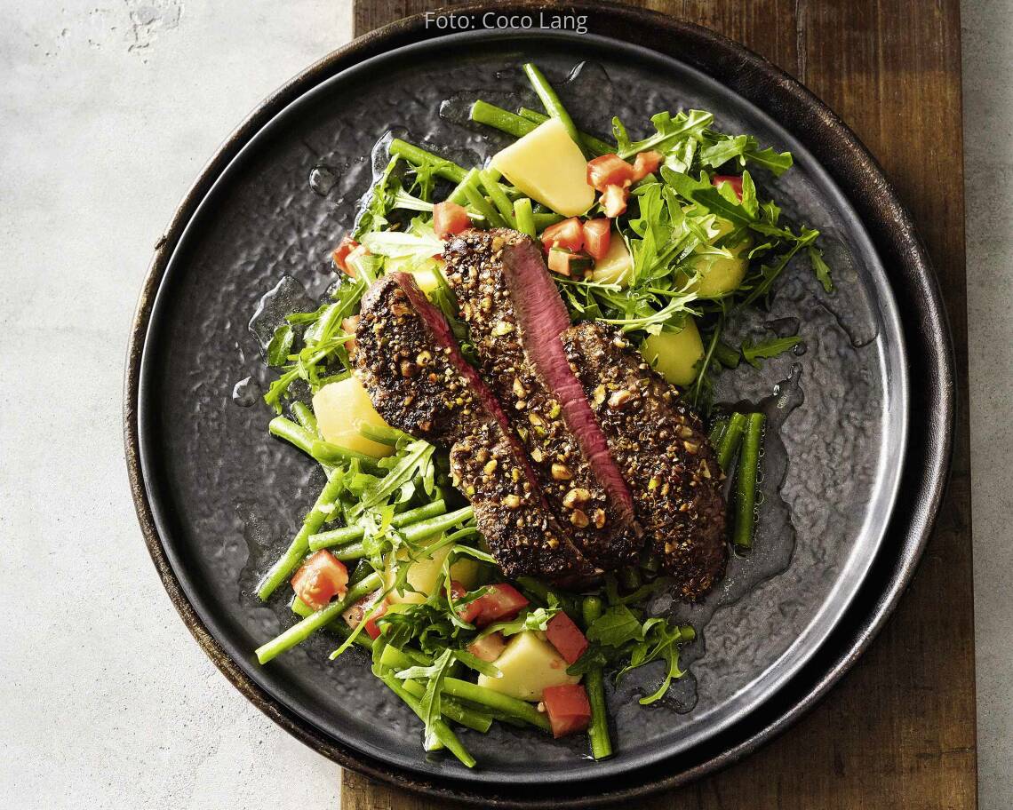 Huftsteak mit Kartoffel-Bohnen-Salat