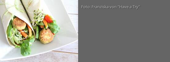 Rezeptbild für "Falafel-Wraps mit Kichererbsenbällchen, roten Linsen und Sesamsauce"