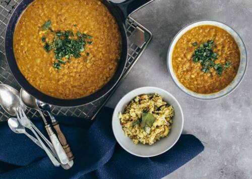 Dal nach einem Originalrezept aus Indien: schön angerichtet in einer Schüssel.