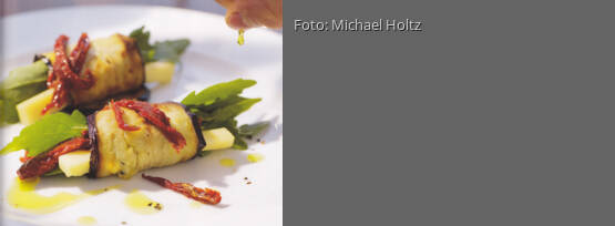 Rezeptbild für "Involtini di Melanzane mit Rucola, Provolone und getrockneten Tomaten"