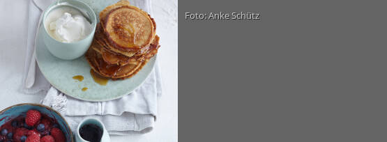 Rezeptbild für "Kefir-Püfferchen mit Beeren"