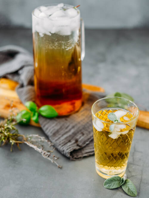 Kräuter Limonade