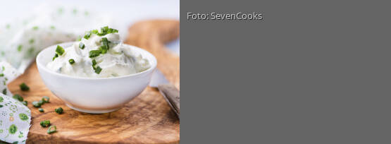 Rezeptbild für "Kräuterquark mit Frühlingskräutern"