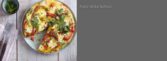 Rezeptbild für "Kräuter-Frittata mit Paprika und Feta"