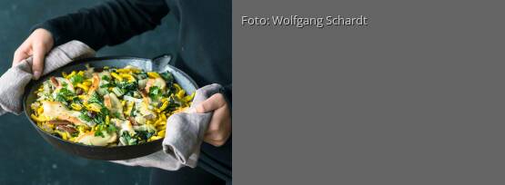 Rezeptbild für "Käsespätzle-Pfanne mit Mangold"