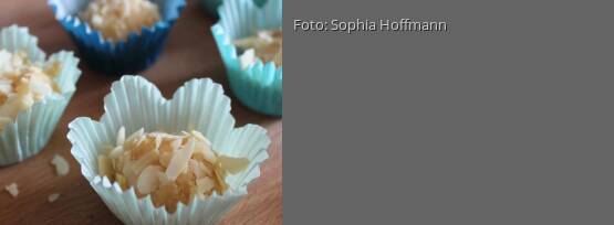Rezeptbild für "Limoncello-Mandel-Trüffel mit Orangen-Krokant"