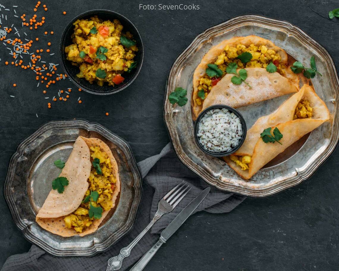 Masala Dosas mit Kartoffel-Füllung und Kokos-Chutney 2