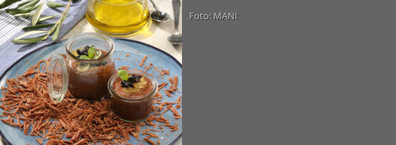 Rezeptbild für "Mousse von Schweizer Zartbitter Schokolade und Olivenöl mit Balsamessig"