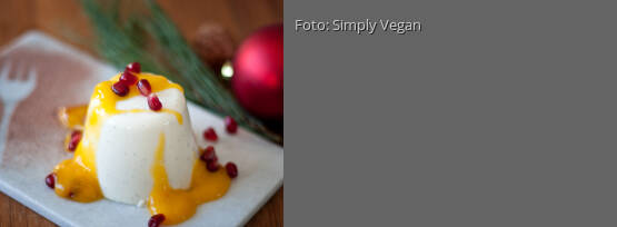 Rezeptbild für "Panna Cotta mit Mangosauce und Granatapfel"