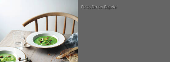 Rezeptbild für "Kalte Erbsensuppe, Dill & Roggencroûtons"