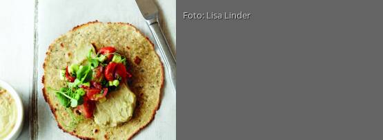 Rezeptbild für "Quinoafladen mit Limabohnen-Hummus und Tomatensalsa"