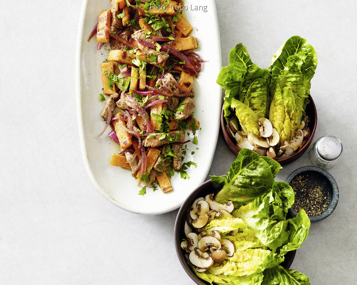 Rindergeschnetzeltes mit Römersalat