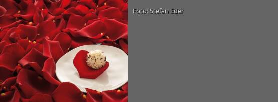 Rezeptbild für "Rosen-Butter-Trüffel"