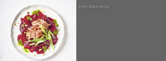 Rezeptbild für "Rote-Bete-Carpaccio mit Basilikumöl"