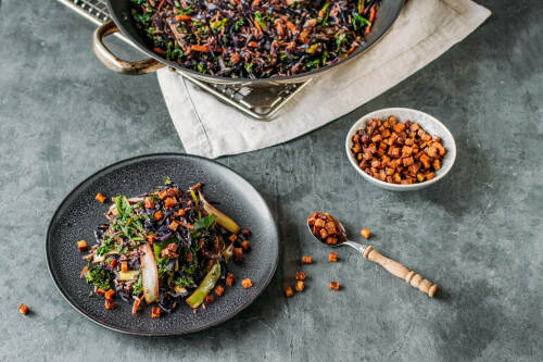Leckere selbstgemachte Rotkohlpfanne.