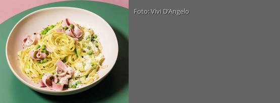 Rezeptbild für "Schinkennudeln in Erbsen-Sahne-Sauce"