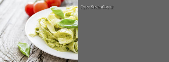 Rezeptbild für "Spaghetti mit frischem Pesto"