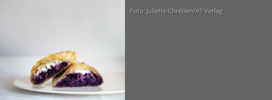 Rezeptbild für "Strudel mit Ziegenfrischkäse und Rotkraut"