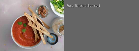 Rezeptbild für "Tex-Mex-Suppe mit Tortillastreifen"