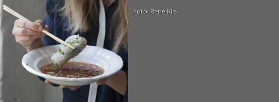 Rezeptbild für "Tomatenessenz mit Shiitakepäckchen"