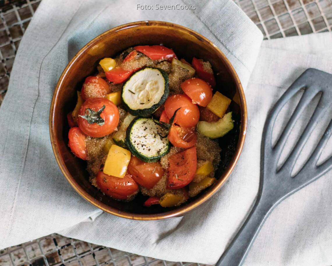 Veganes Rezept: Amaranth vom Blech mit Ofengemüse_1