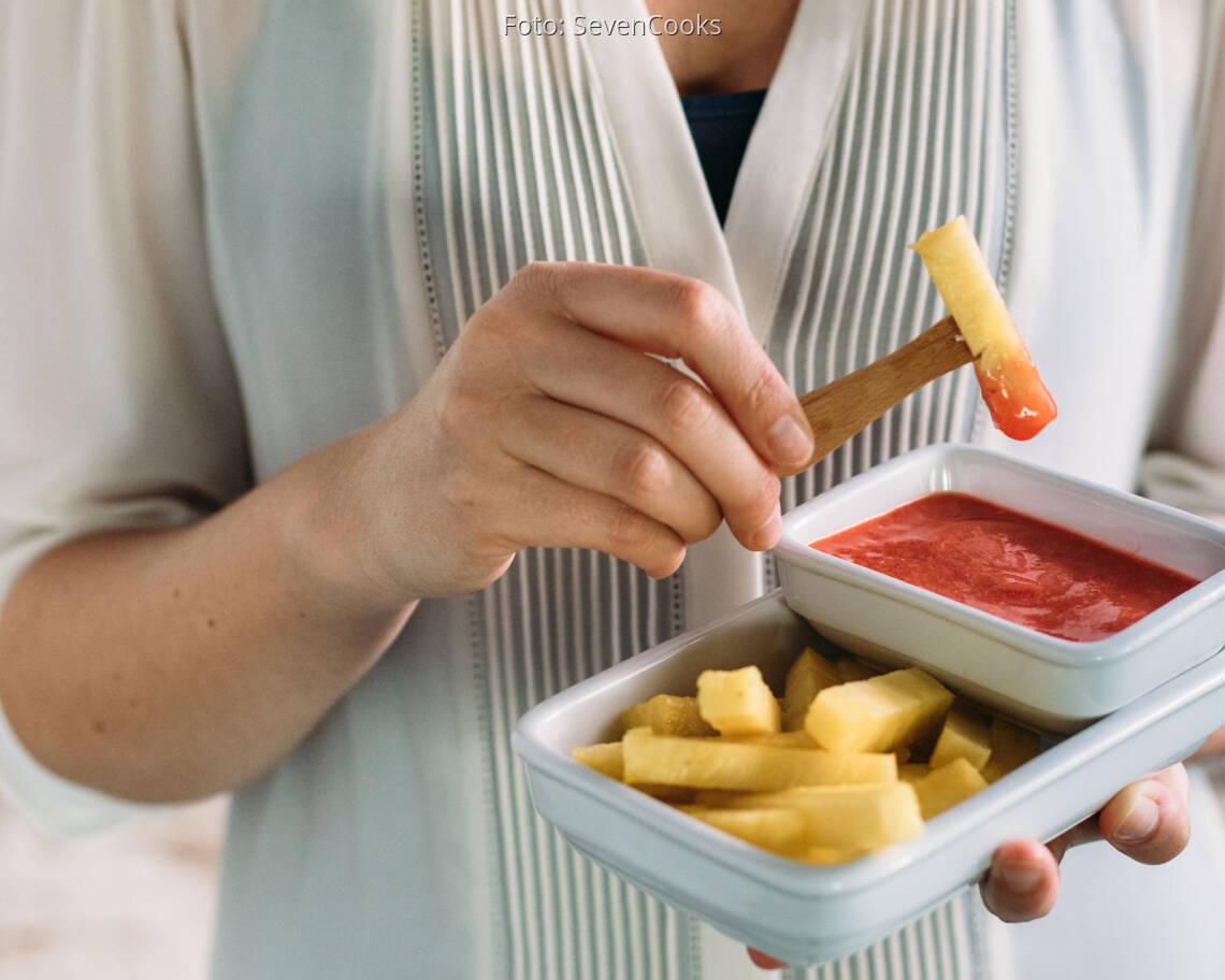 Veganes Rezept: Ananaspommes mit Erdbeerketchup_2